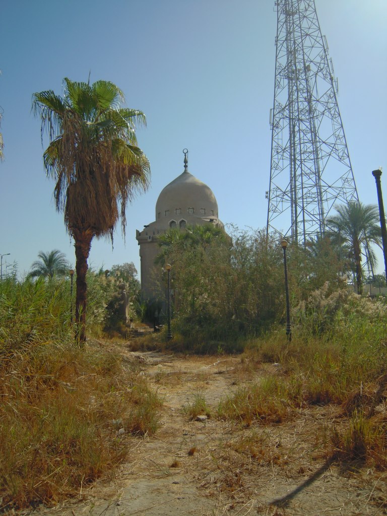 قبة شهداء توشكى