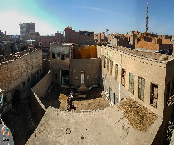 بوابة العمدة