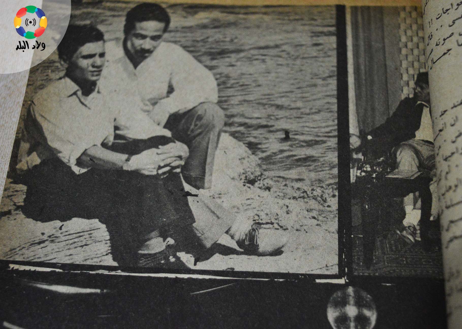 العندليب في صورة نادرة