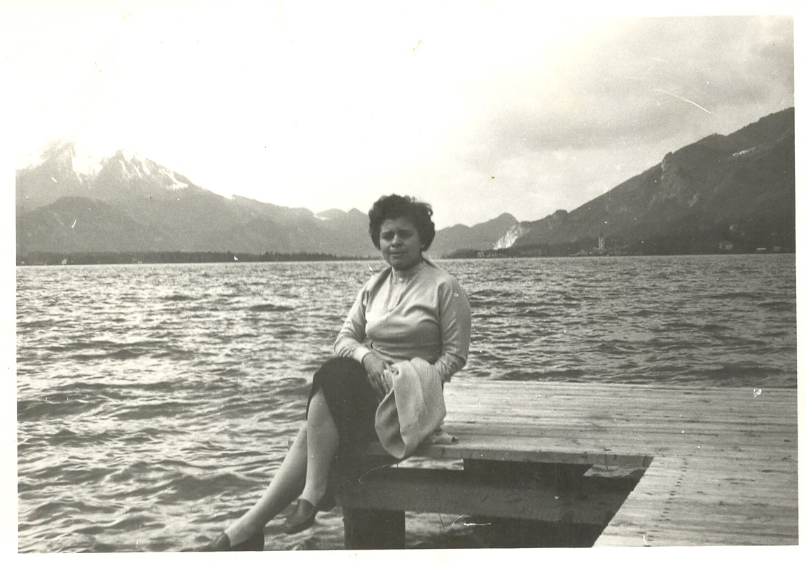 عواطف عبد الكريم في مرسى مطروح- مؤسسة المرأة والذاكرة