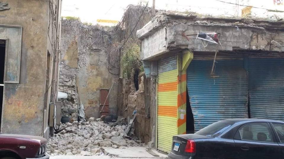 هدم جزء من "الحمام" - تصوير: محمد على، مدير مكتب جريدة المساء العربي