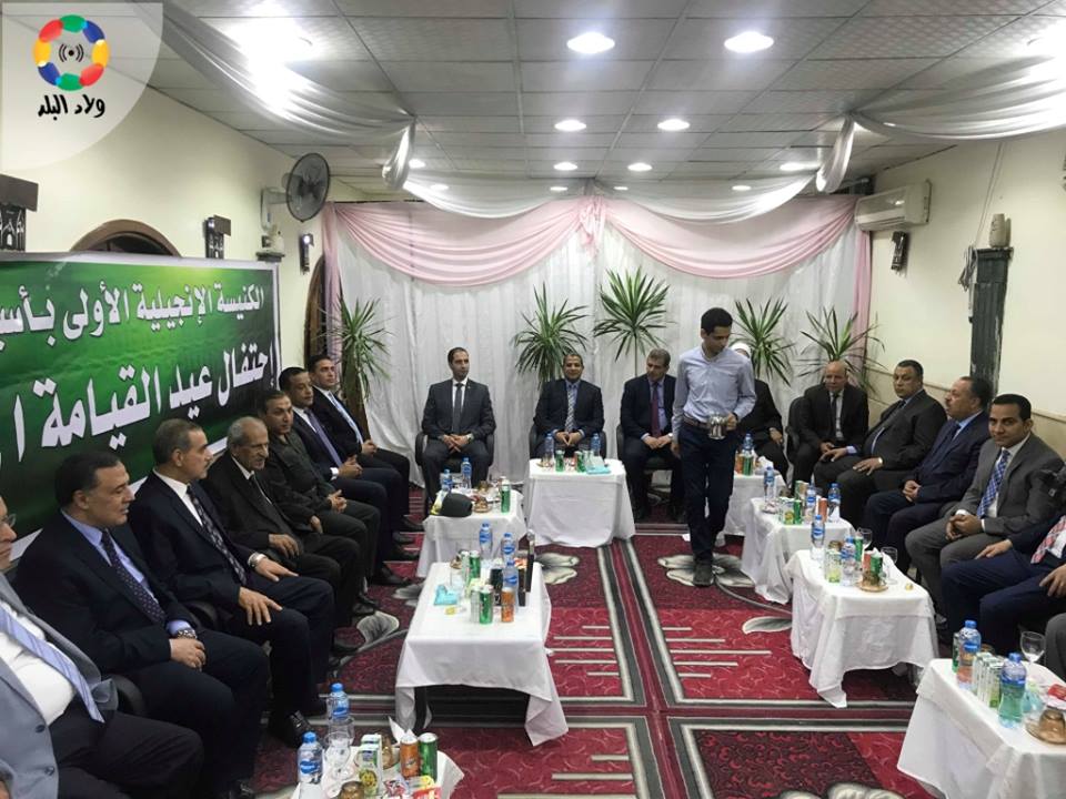 قيادات المحافظة تقدم التهاني