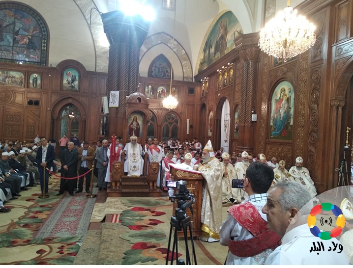 قداس عيد القيامة المجيد بكنيسة مارجرجس بالفيوم 