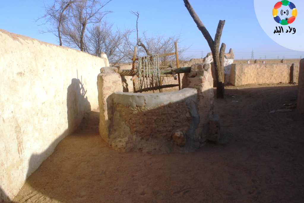 أحد الآبار بقرية هو بنجع حمادي- تصوير: مريم الرميحي