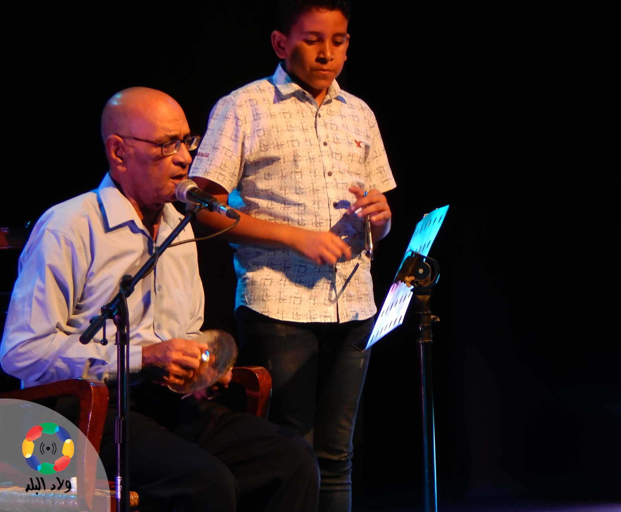 من الآلات التراثية الإيقاعية في الكنيسة