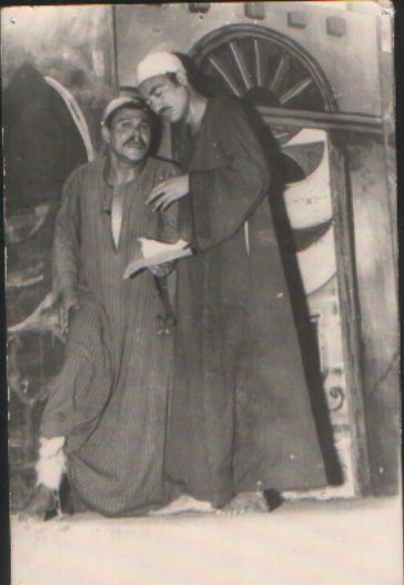 مشهد من إحدى مسرحيات فرقة سنورس - من أرشيف الفرقة