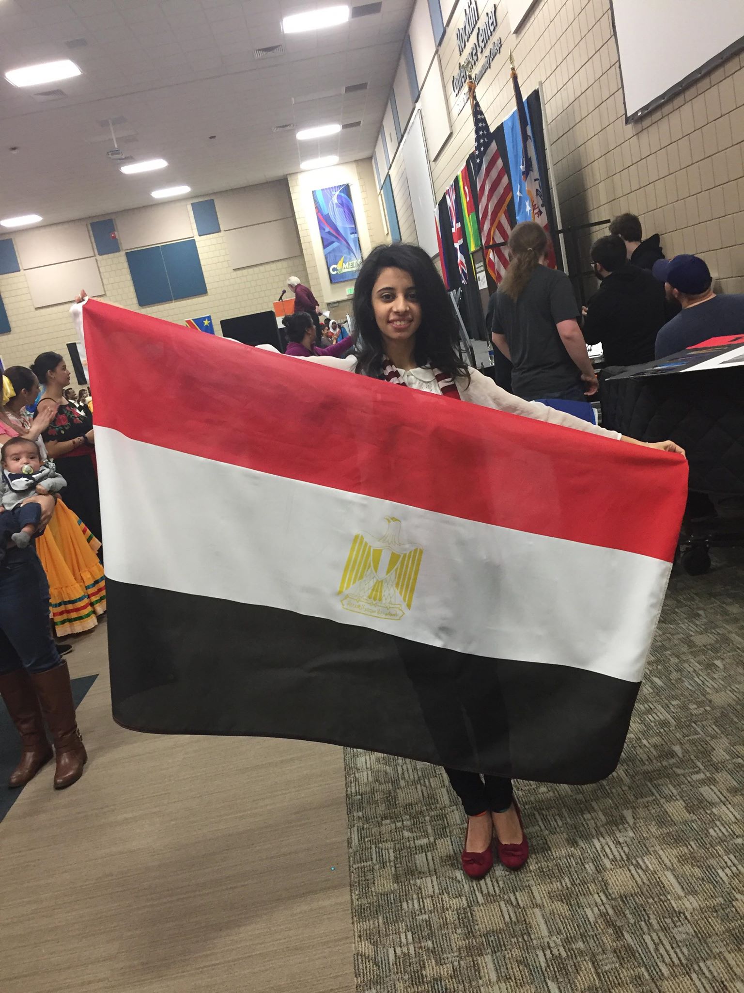 كرمينا وزميلاتها في أمريكا- أمدتنا بالصور كرمينا 