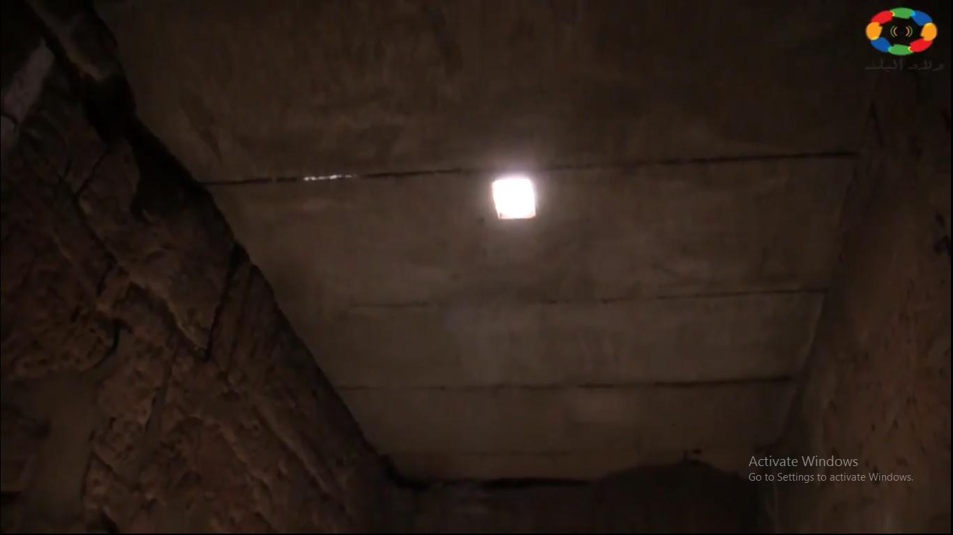 أشعة الشمس داخل المعبد