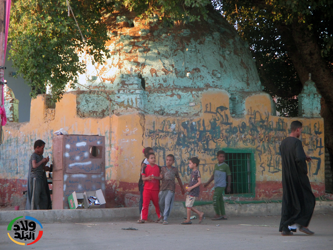 الاطفال يقصدون المراجيح - تصوير خالد تقي