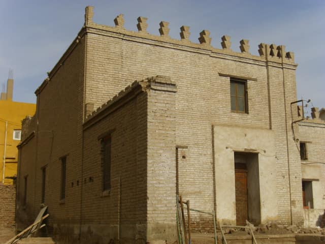 منزل االاثري لقصر البرنس يوسف كمال- أمدنا بها محمود عبدالوهاب مدير اثار نجع حمادي