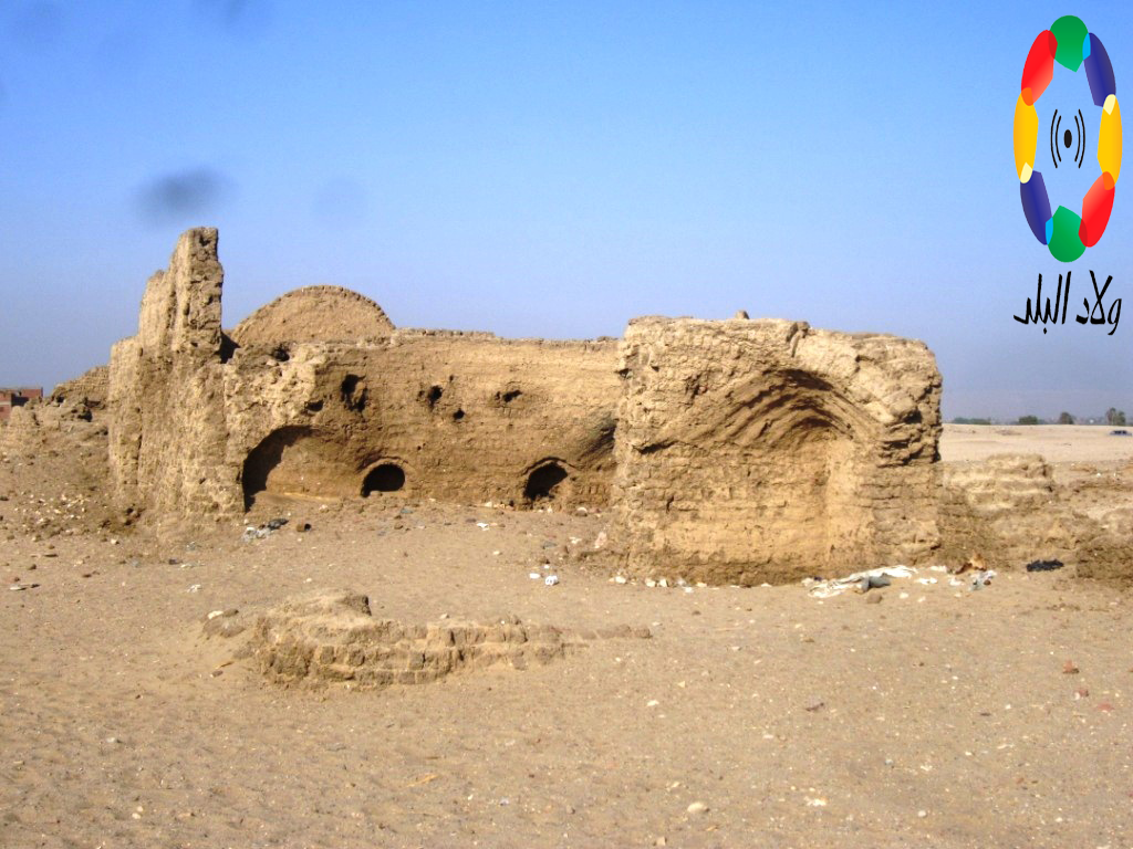 منطقة اثارية بقرية الكرنك استراحة للحجاج - تصوير: مريم الرميحي