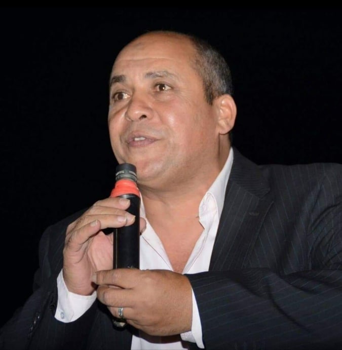 الشاعر مصطفى عبدالباقي - صفحته على فيس بوك