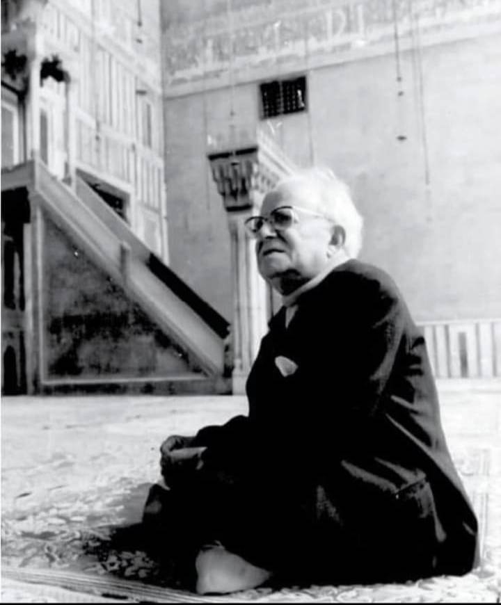 الأديب الراحل يحيى حقي