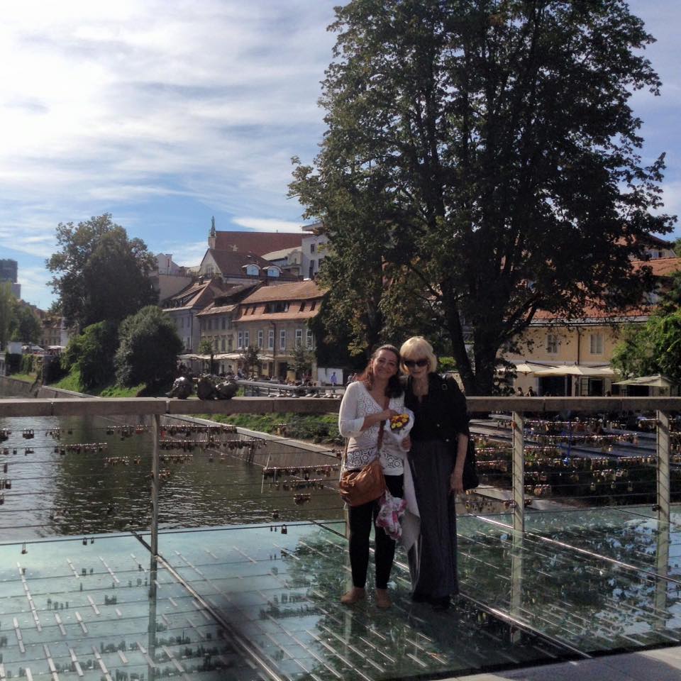 بصحبة السيدة مونيكا كوزنار على كوبري الأقفال