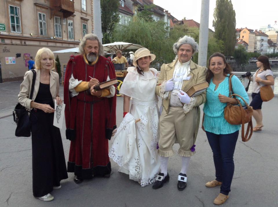 مهرجان التنويريين