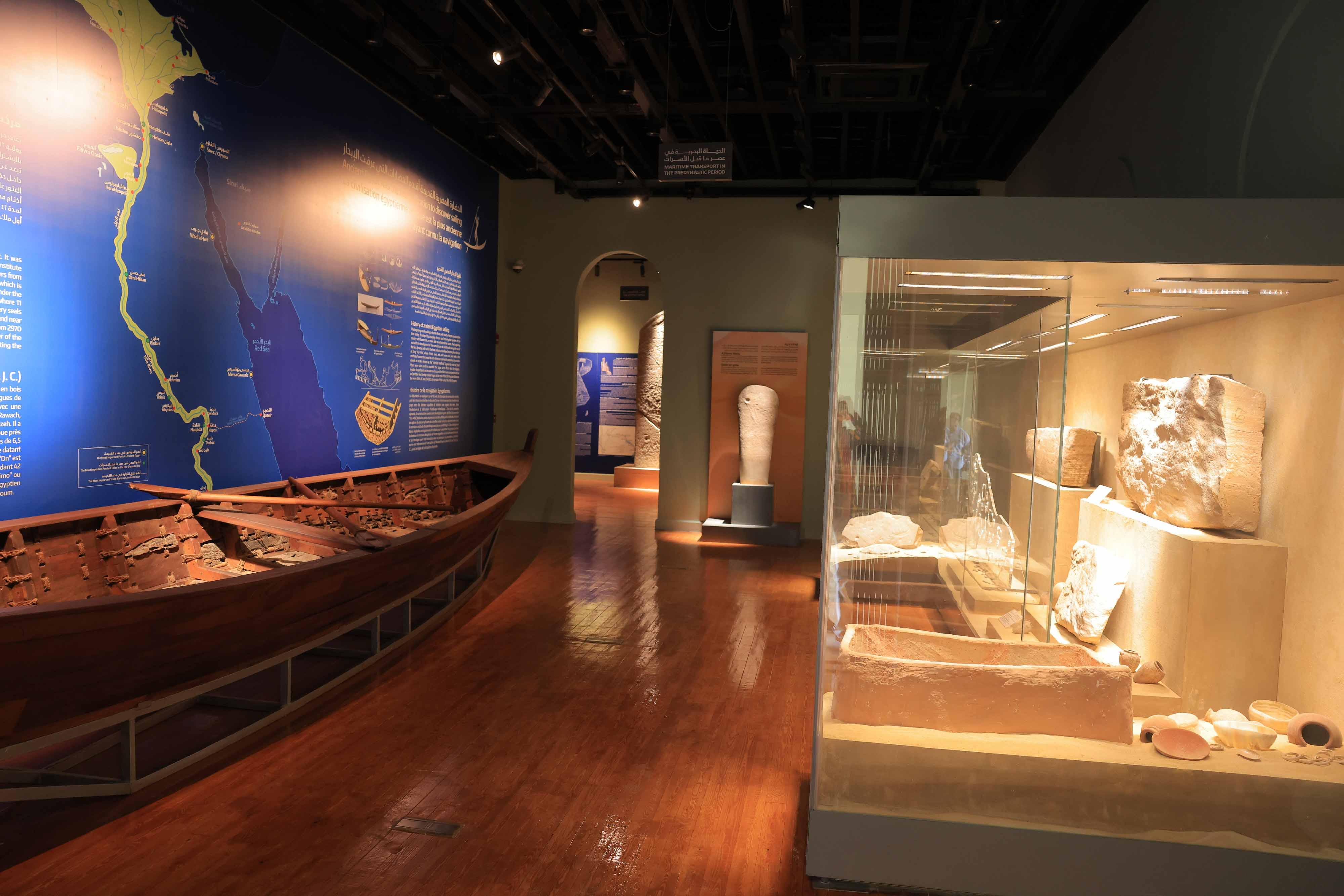 قاعة عرض لمرحلة حفر قناة السويس في مصر القديمة
