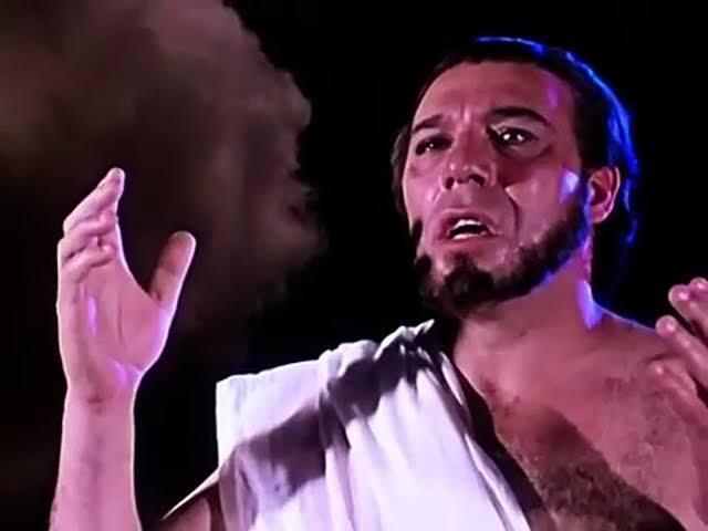 فيلم طريد الفردوس