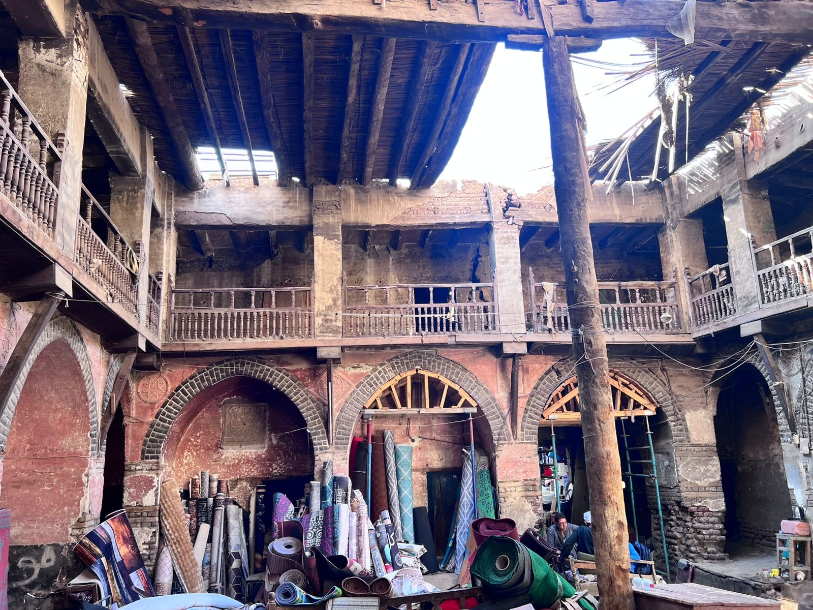 وكالة ثابت من الداخل تصوير: حسن عبدالنعيم