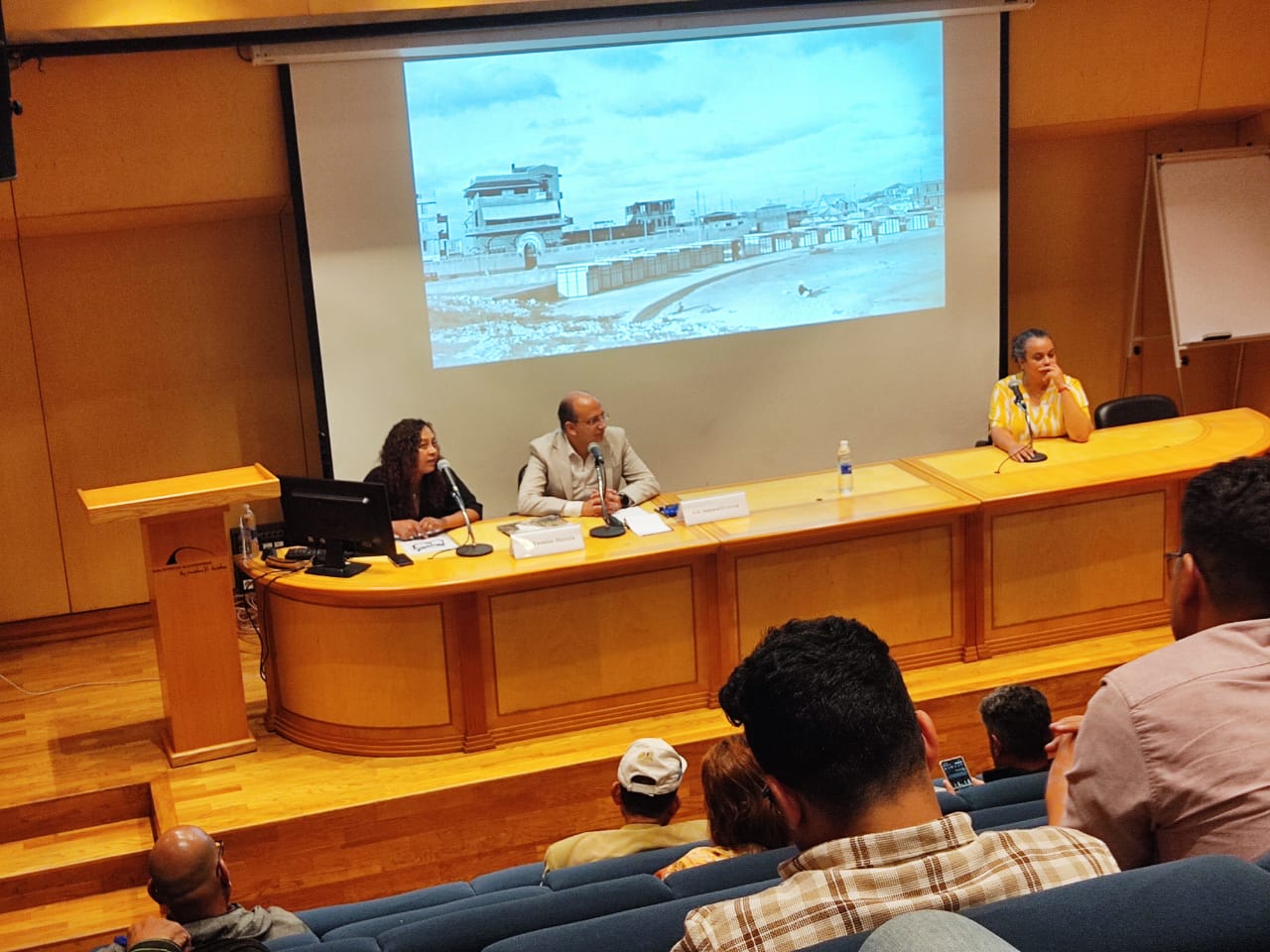 من محاضرة الإسكندرية بين الماضي والحاضر.. تصوير دعاء عبدالحميد