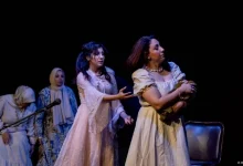 جانب من العرض المسرحي.. الصورة من صفحة مركز الجزويت على الفيسبوك