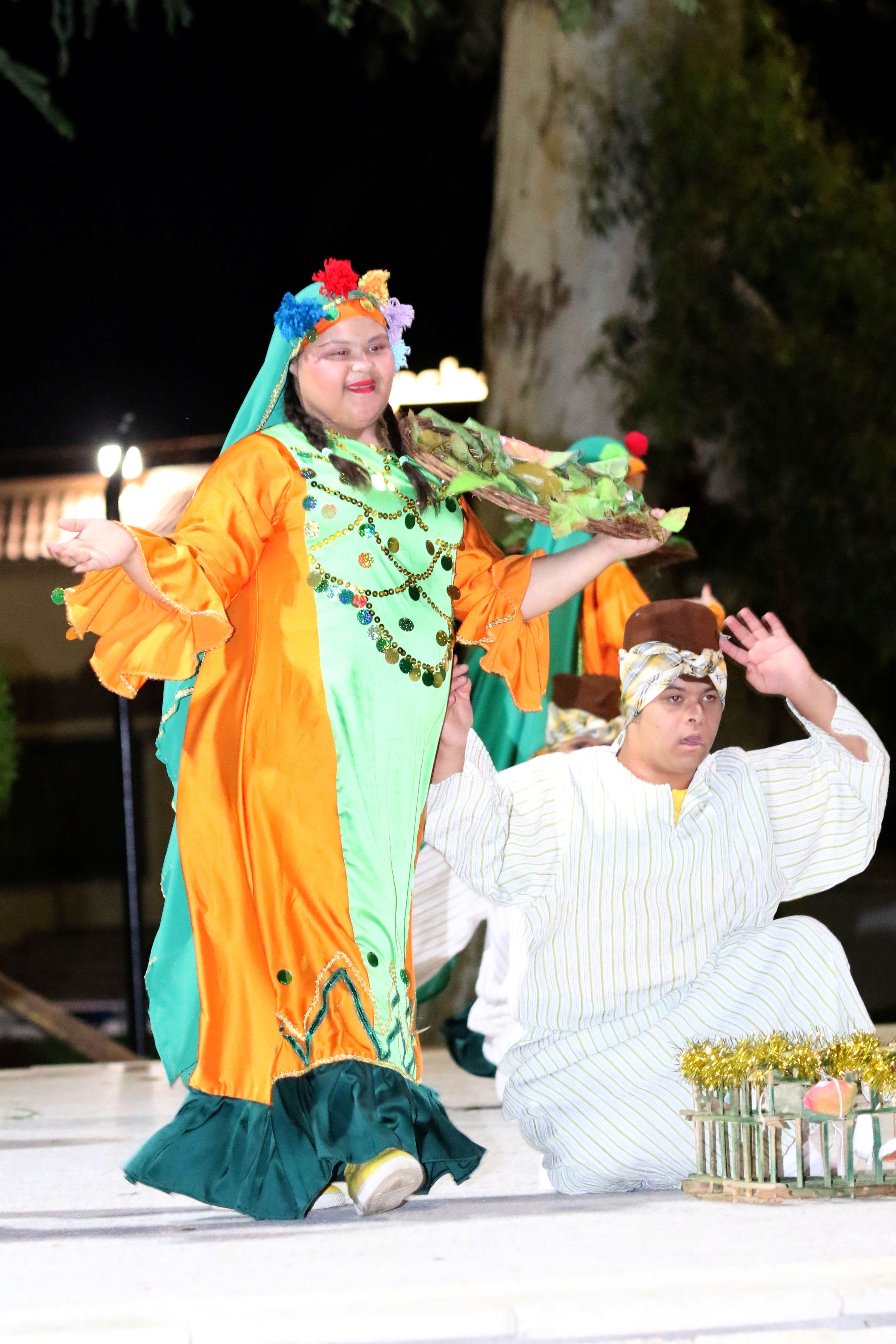 من عروض فرقة قناة السويس للفنون الشعبية - تصوير محمد عوض