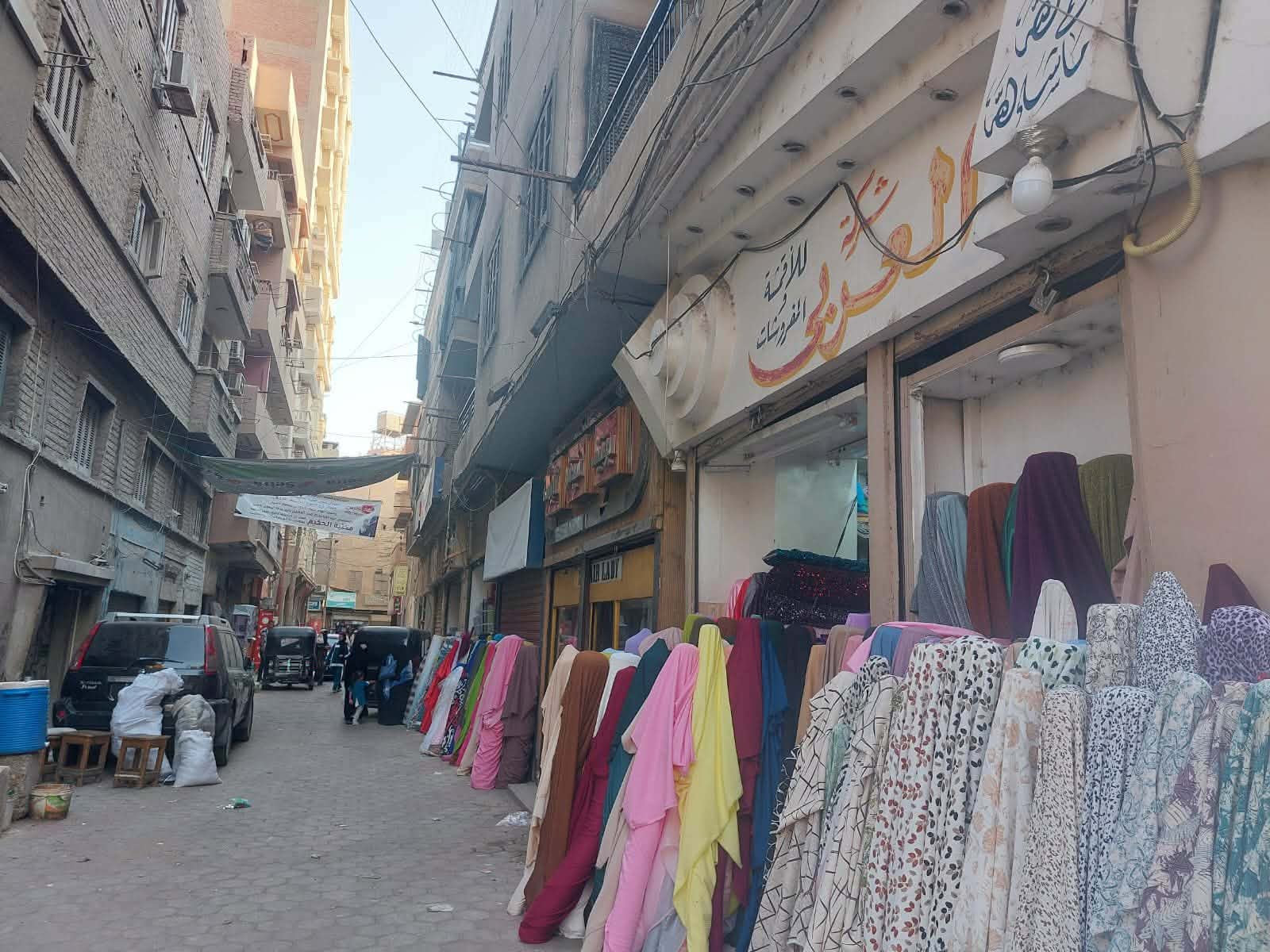 شارع الأقمشة بالمنيا- تصوير أسماء منتصر