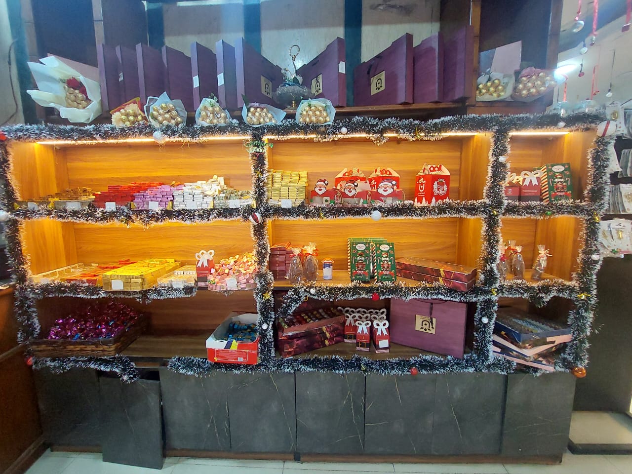 حلويات الكريسماس بأسيوط. تصوير حاسمين مهني