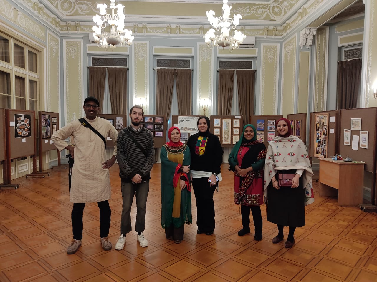 فريق عمل مشروع "إسكندرونا" تصوير/ دعاء عبدالحميد