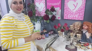 شيماء عز العرب صانعة الشموع في أسيوط.. تصوير: جاسمين مهني