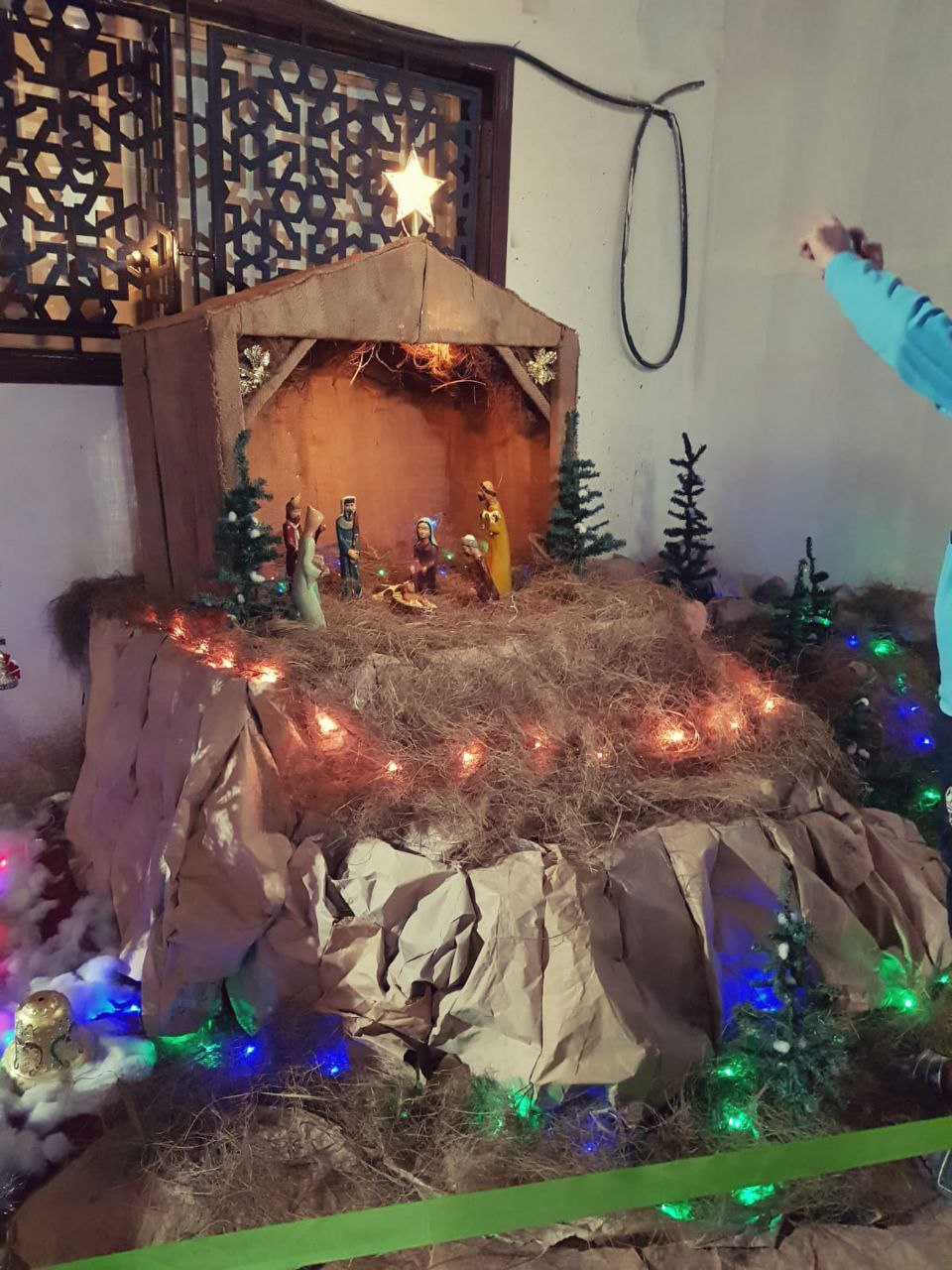 المزود المقدس ومجسمات دينية قبطية.. تصوير: روماني سعيد