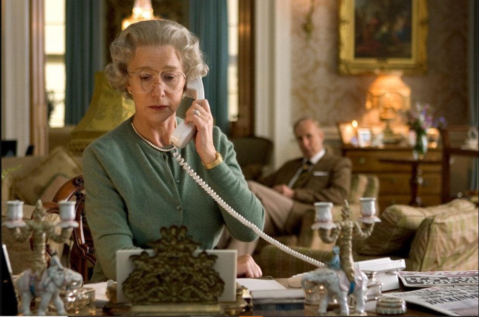 هيلين ميرين خلال تجسيد شخصية الملكة إليزابيث المصدر unkown