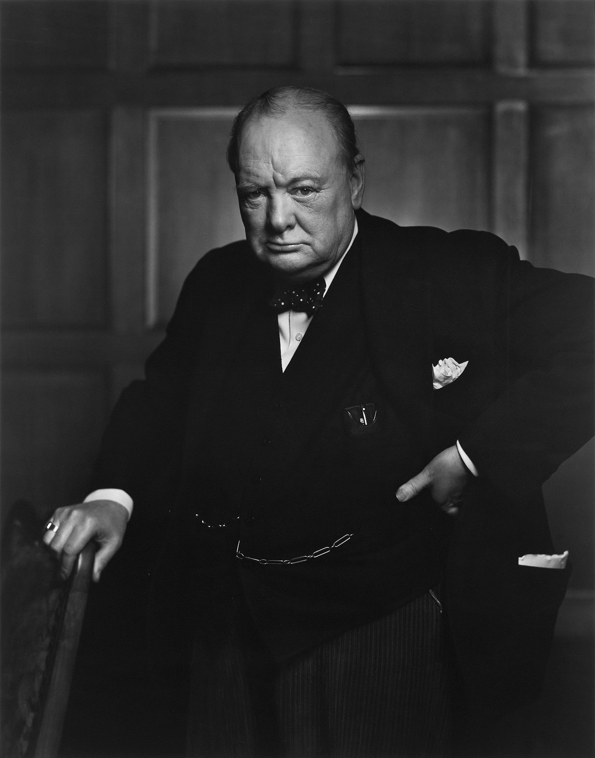 Sir Winston Churchill   19086236948