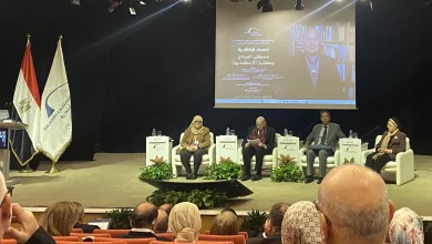 من اليمين الدكتورة منى حجاج، الدكتور محمد السيد عبد الغني، السفير هاني العبادي، أمنية فتح الله.. تصوير: ميرنا جوهر