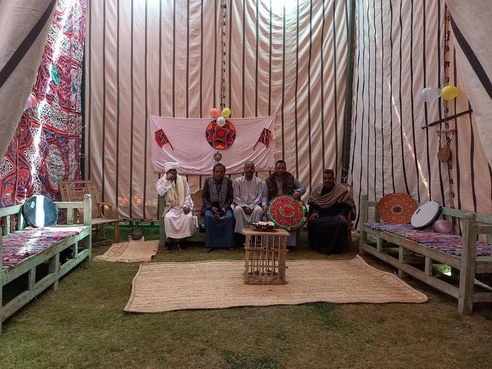 المضيفة النوبية في قنا.. تصوير: أسماء الشرقاوي