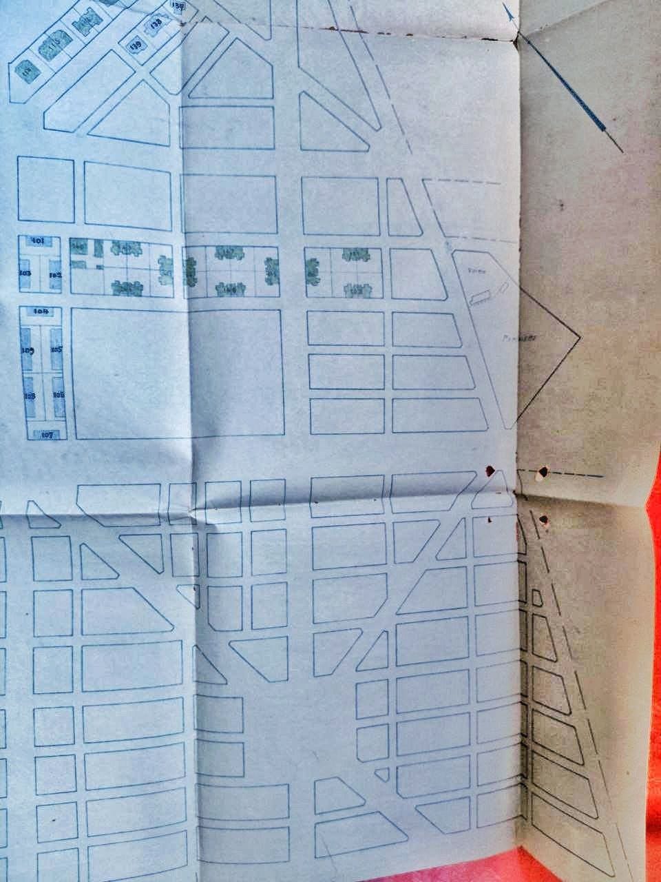 خرائط مجدي البساطي للمباني المنسية.. تصوير: أسامة كمال