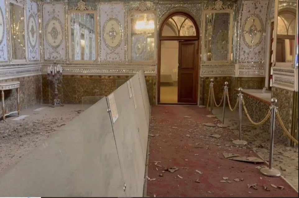 أضرار لحقت بقصر جولستان في طهران.. المصدر موقع آدميدل إيست