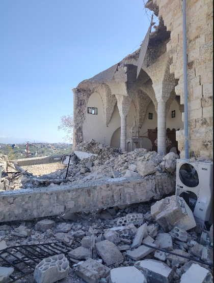 كنيسة القديس جورج في لبنان بعد التدمير