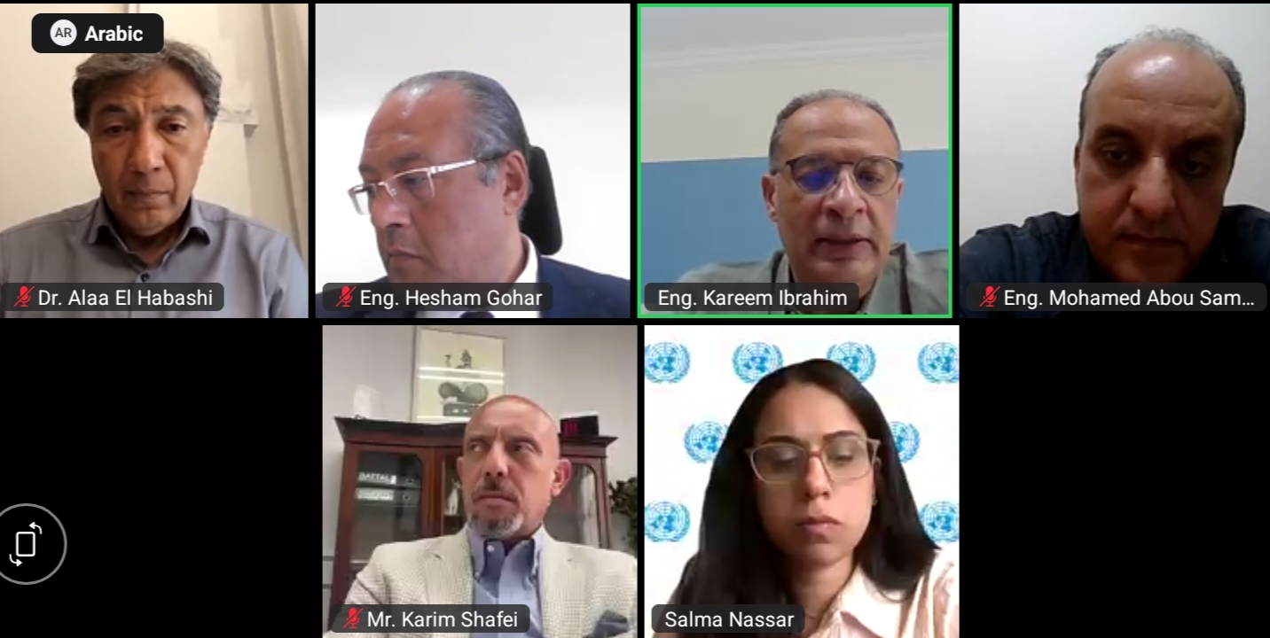 المشاركون في الحوار.. تصوير: هبة معوض