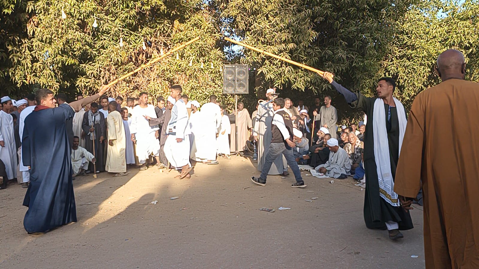 تحطيب ( لعبة العصي ) تصوير - وفاء أمين