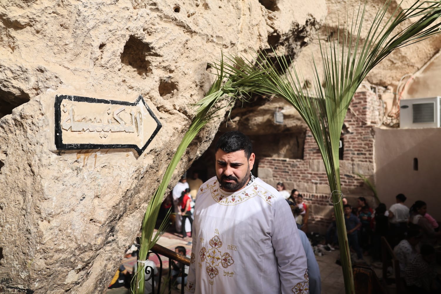 الاحتفال بأحد السعف.. كنيسة دير الجنادلة.. تصوير أحمد مصطفي