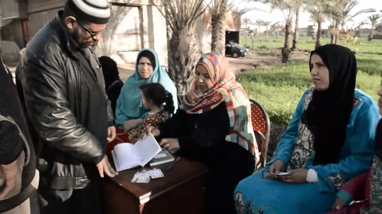 نقوط السيدات في كفر البطيخ.. تصوير: حلمي ياسين