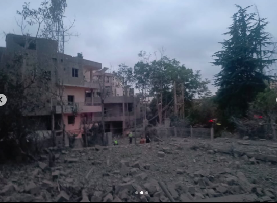 دار سعيد شاهين في لبنان بعد التدمير يجمع بين العمارة اللبنانية والزركشية الإيطالية المصدر صفحة بنت لجبل نيوز (1)