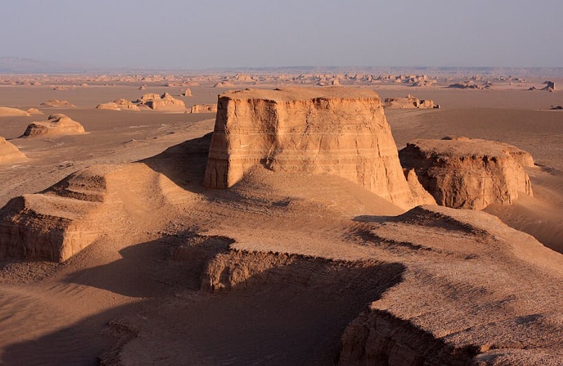 صحراء لوط أو دشت لوت في إيران.. مشاع إبداعي ويكيبيديا