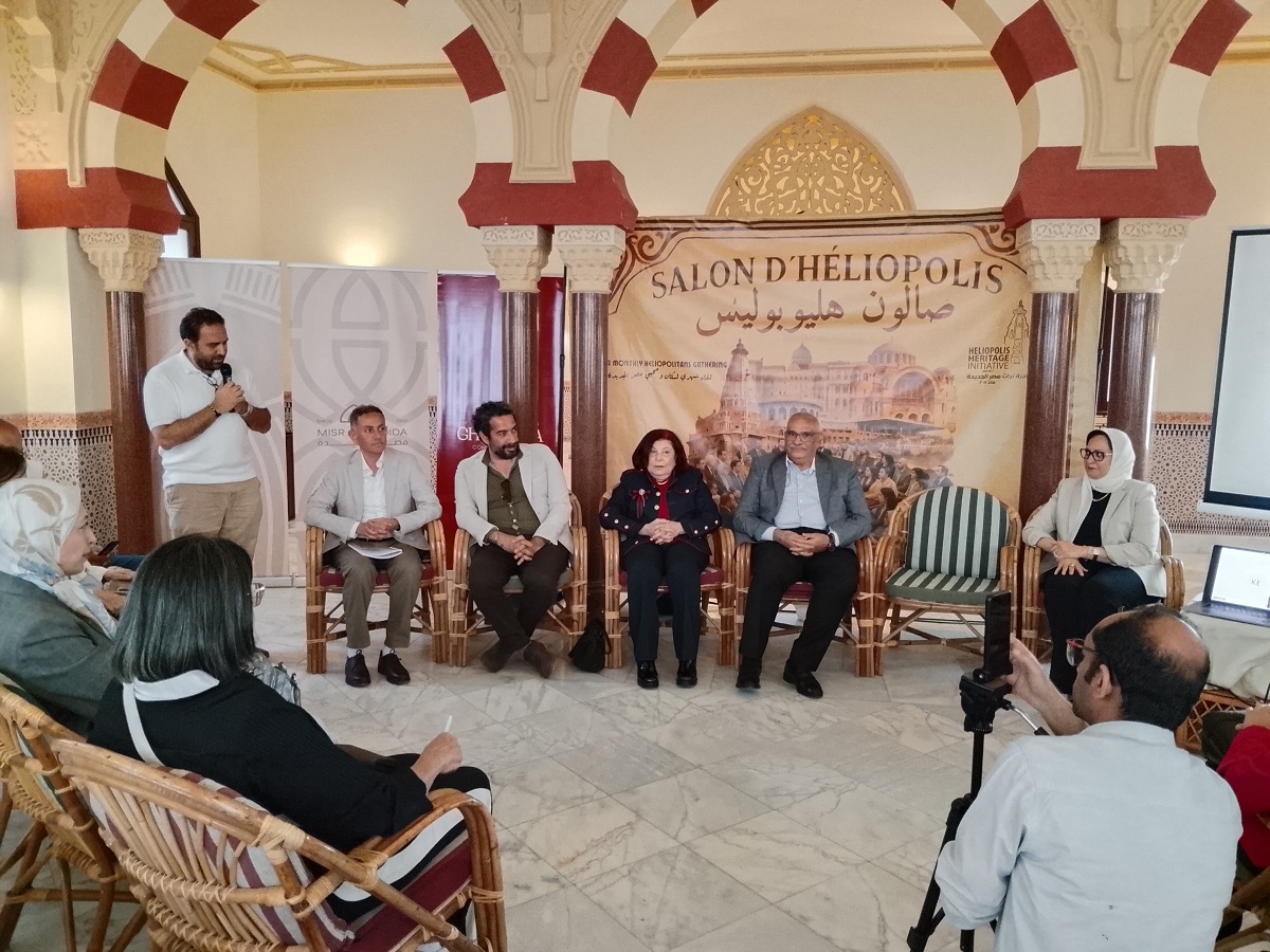 جانب من نقاشات صالون هليوبوليس.. تصوير: هبة معوض
