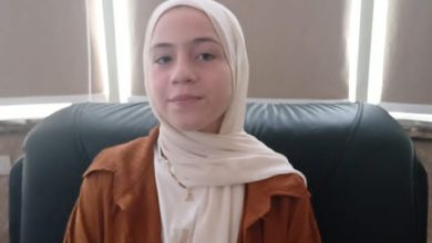 المنشدة الصغيرة نور السيد.. تصوير: محمود دوير