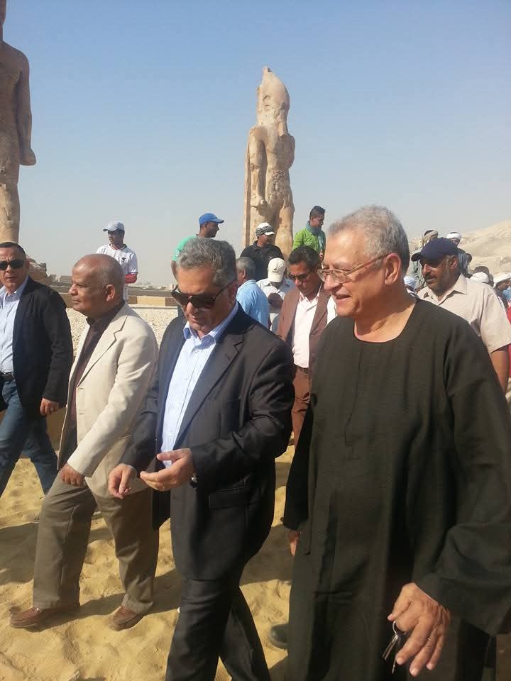 1000738759 د. حسان عامر مع وزير الآثار الأسبق.. الصورة من صفحته بفيسبوك