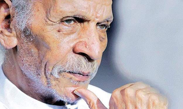 الشاعر أحمد فؤاد نجم "الفاجومي".. الصورة من ويكيبيديا