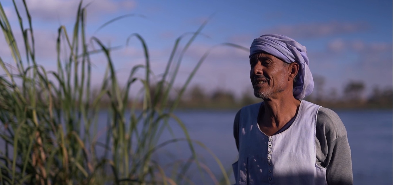 صورة مرسلة من قبل المخرج محمد حامد.. من فيلم نبت الأرض مشهد من فيلم "نبت الأرض".. الصورة من المخرج محمد حامد