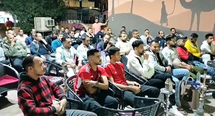 مقهى الخيمة.. تصوير: أماني خيري